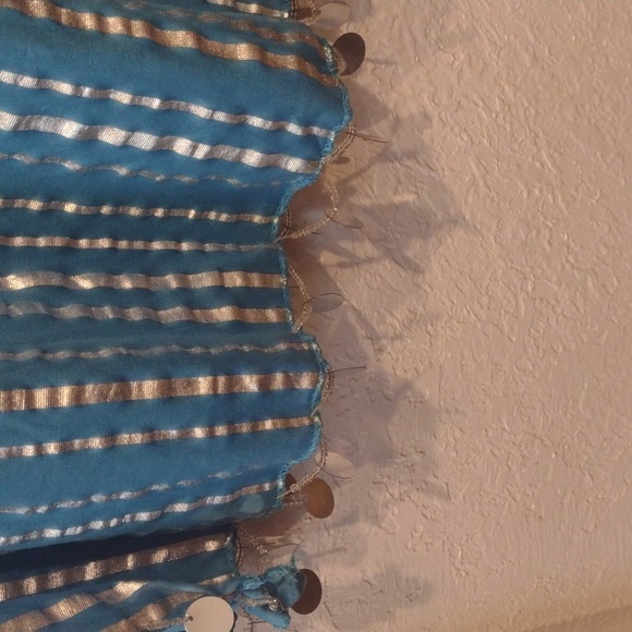 A turquoise and silver Kaftan - Picture 2 of 5